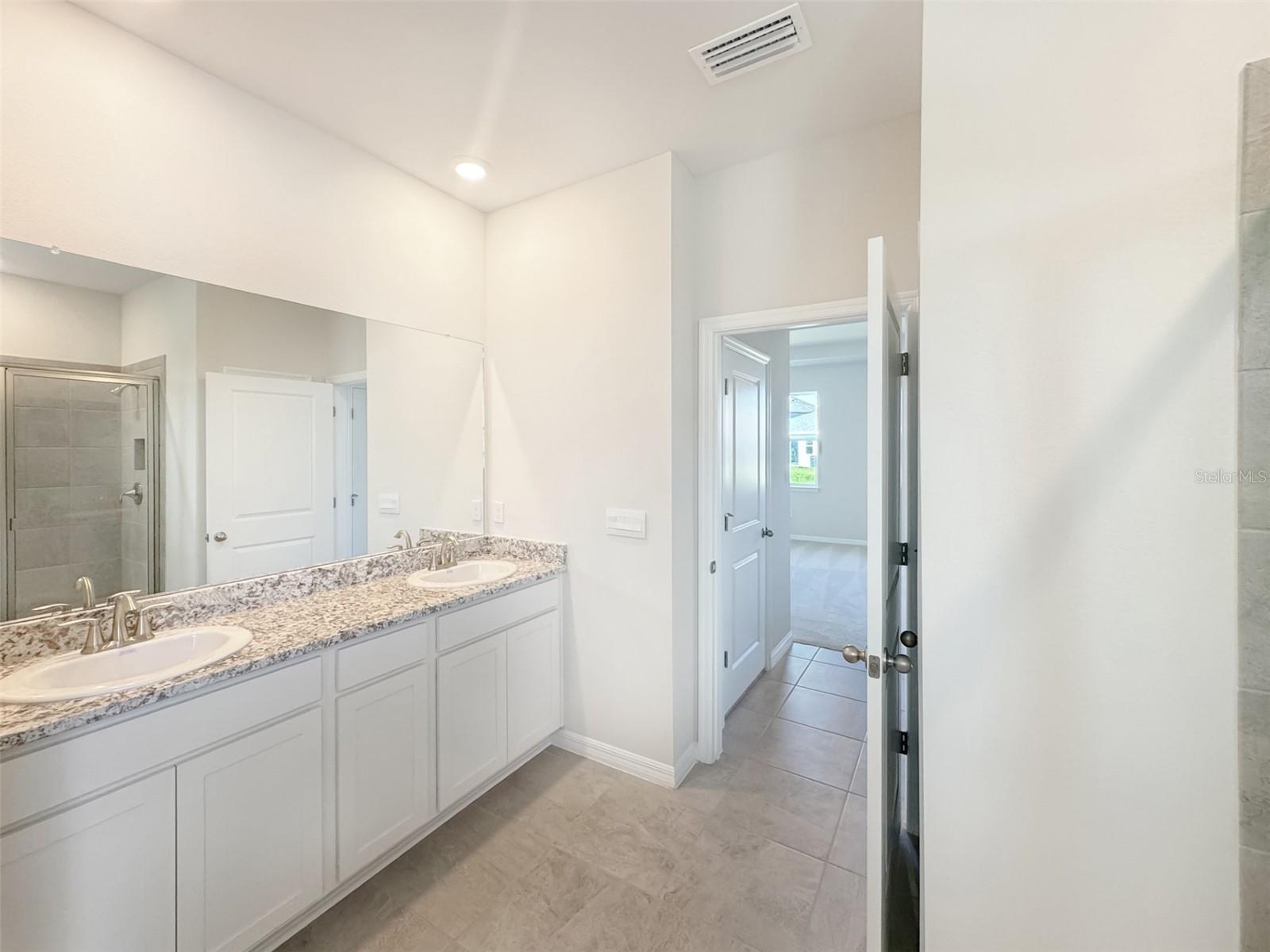 CODDINGTON PH II - Residential Lease
