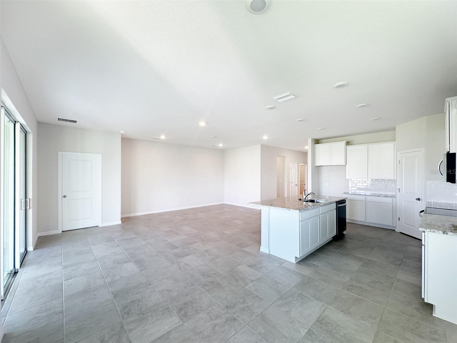 CODDINGTON PH II - Residential Lease