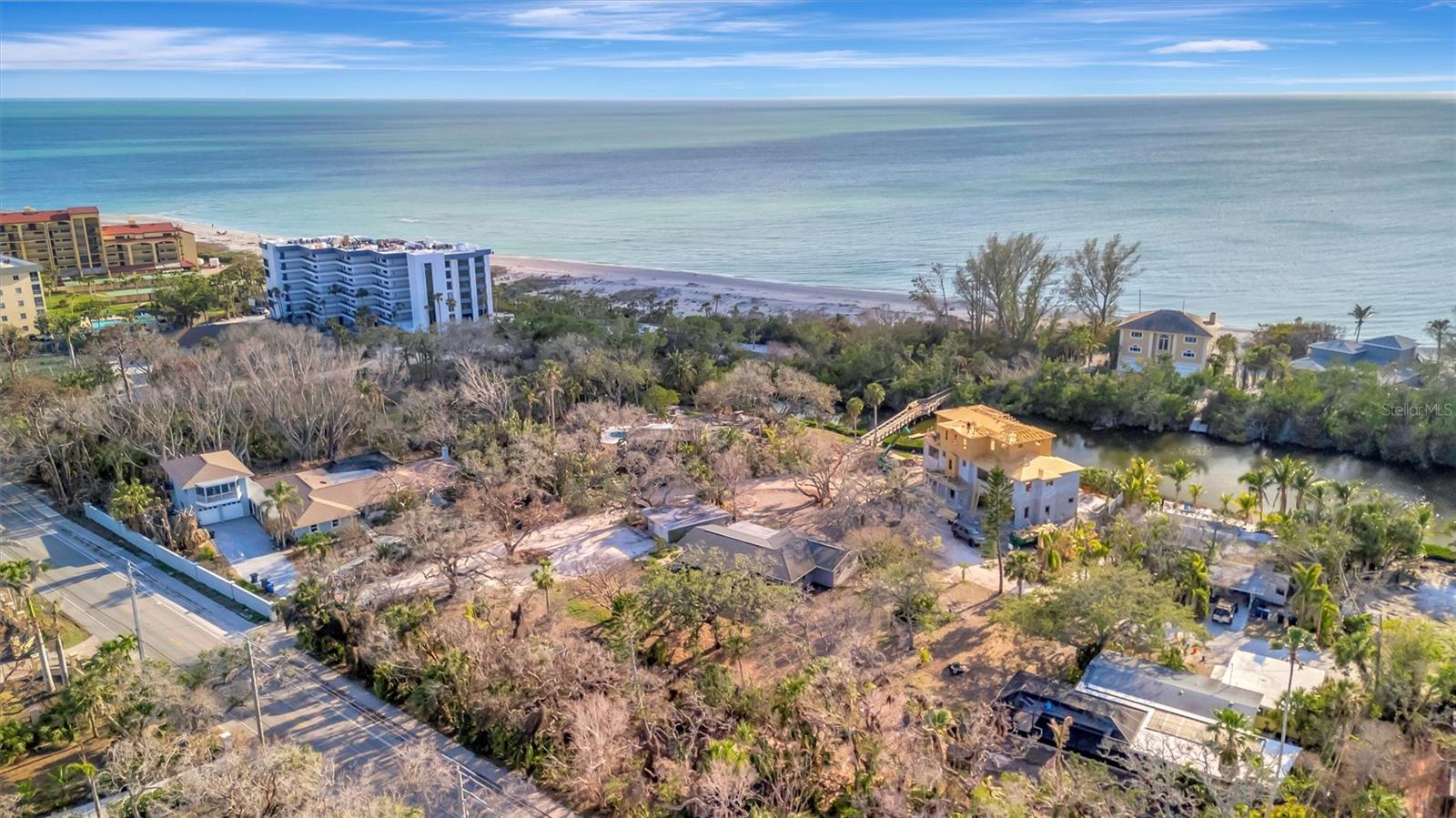 HERON LAGOON LODGES - Land