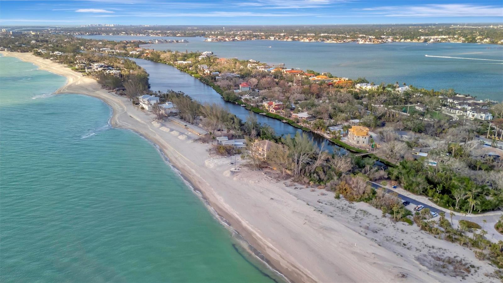 HERON LAGOON LODGES - Land