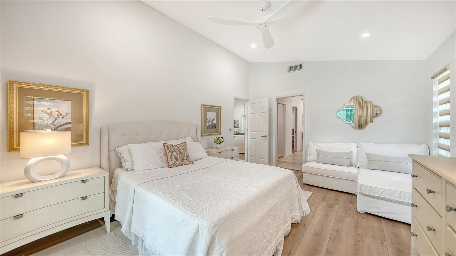 PALM AIRE / COUNTRY LAKES - Residential