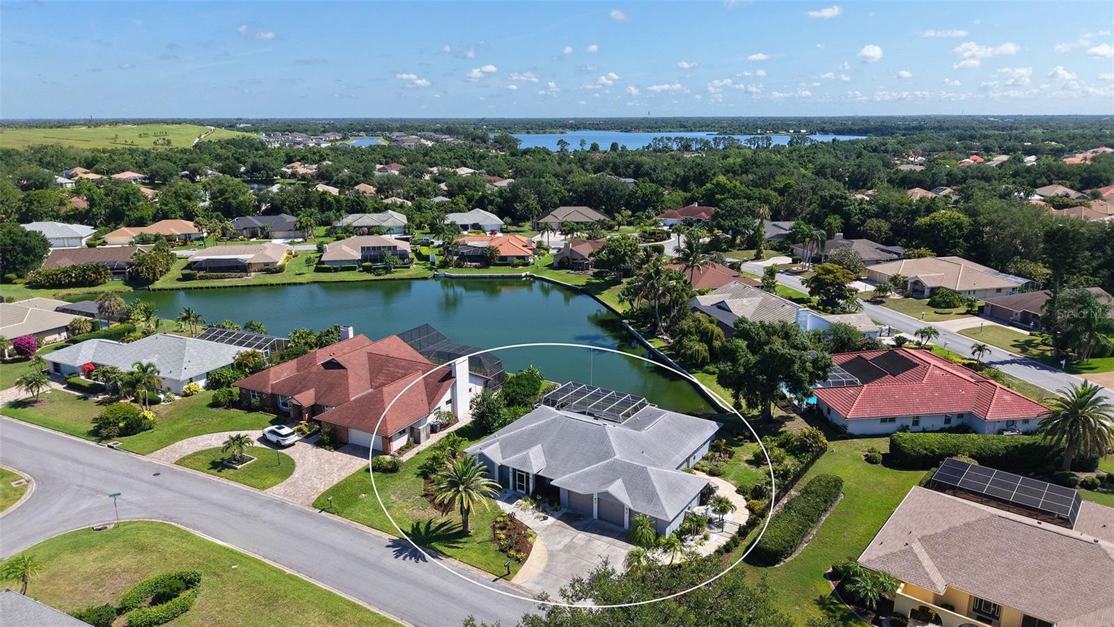 6988 COUNTRY LAKES CIRCLE