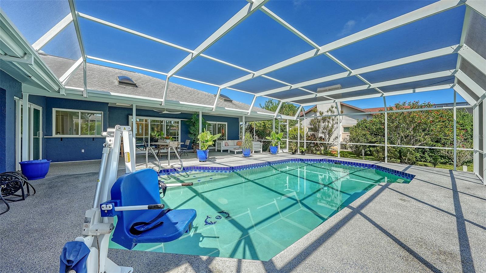 PALM AIRE / COUNTRY LAKES - Residential