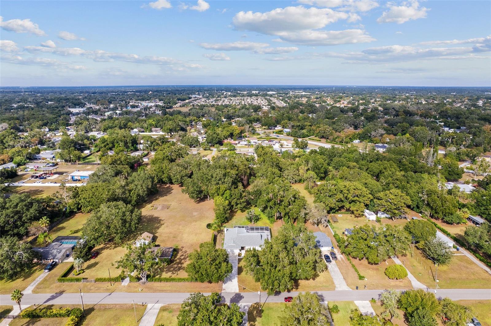 VAN SANT SUB - Residential