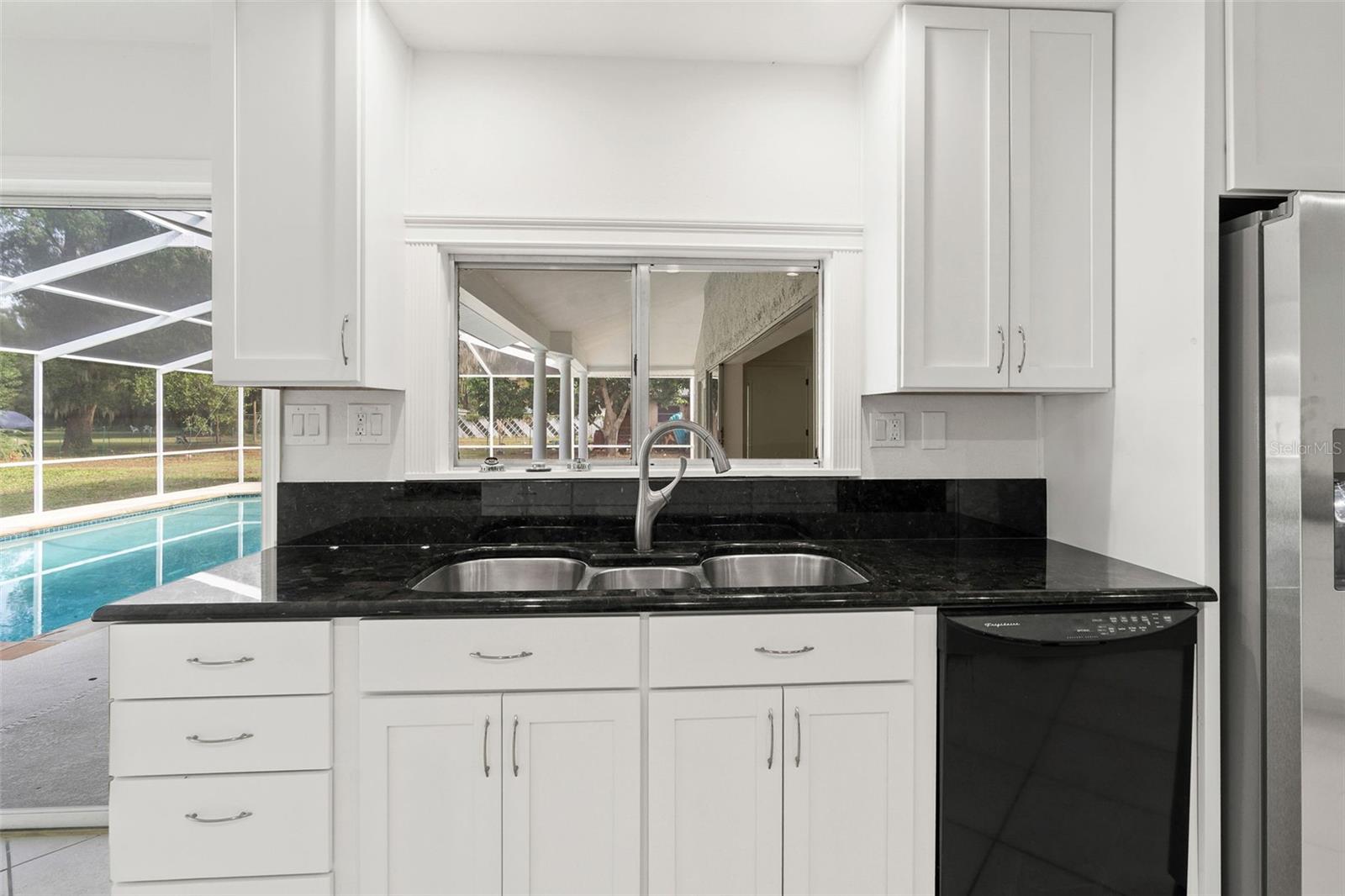 VAN SANT SUB - Residential