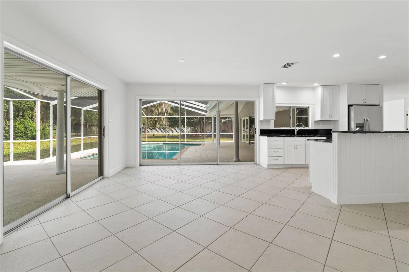 VAN SANT SUB - Residential