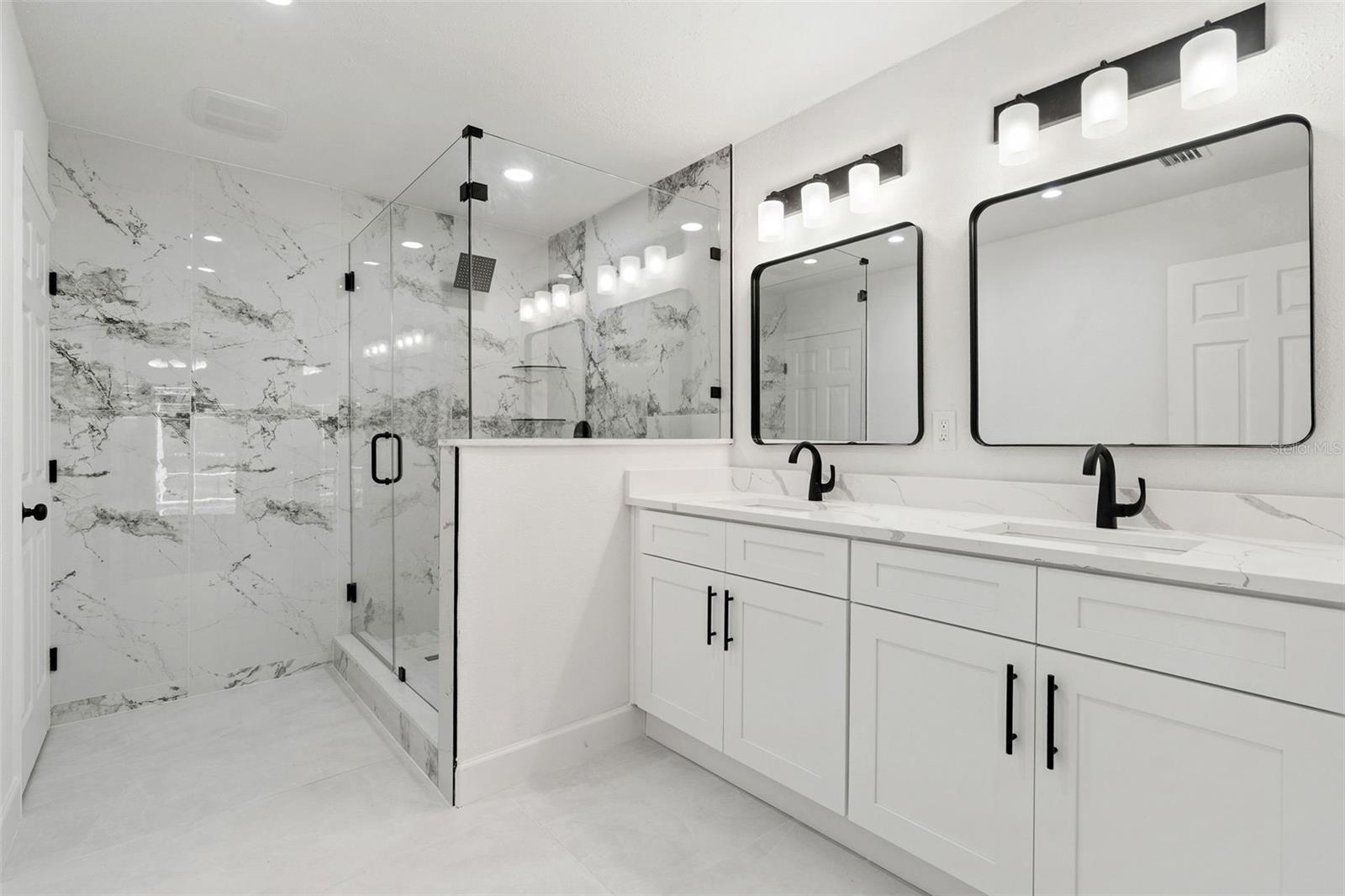 VAN SANT SUB - Residential