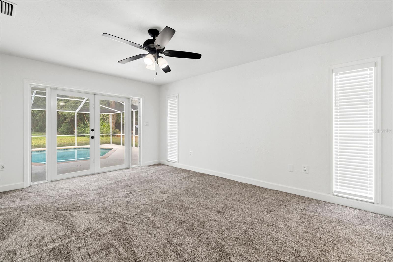 VAN SANT SUB - Residential