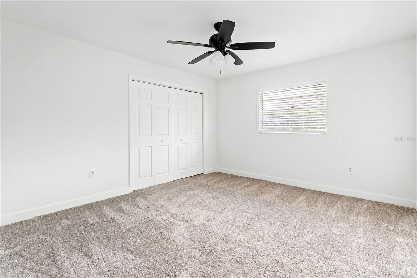 VAN SANT SUB - Residential