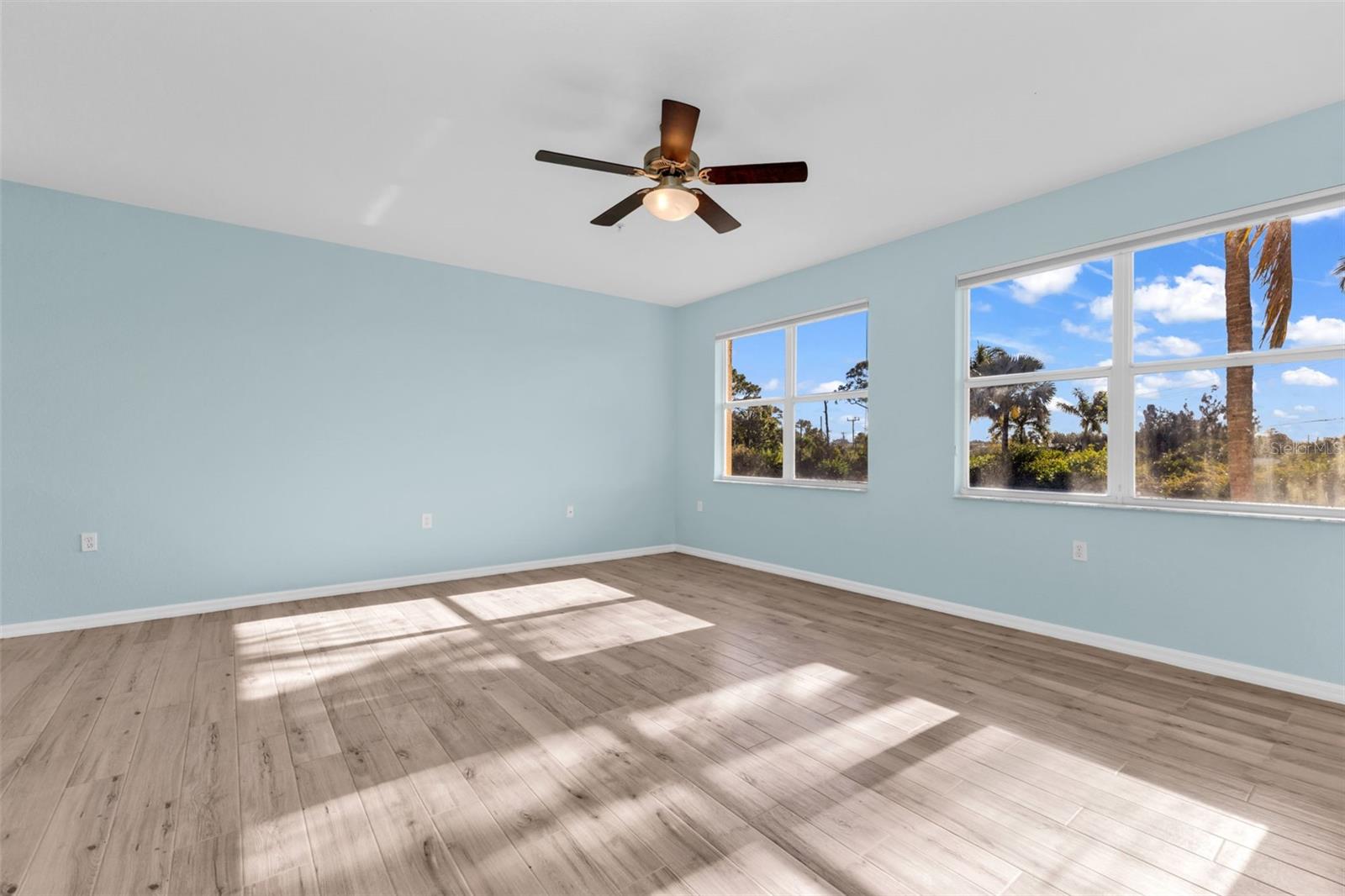 FOUNTAIN COURT BLDG 02 - Residential