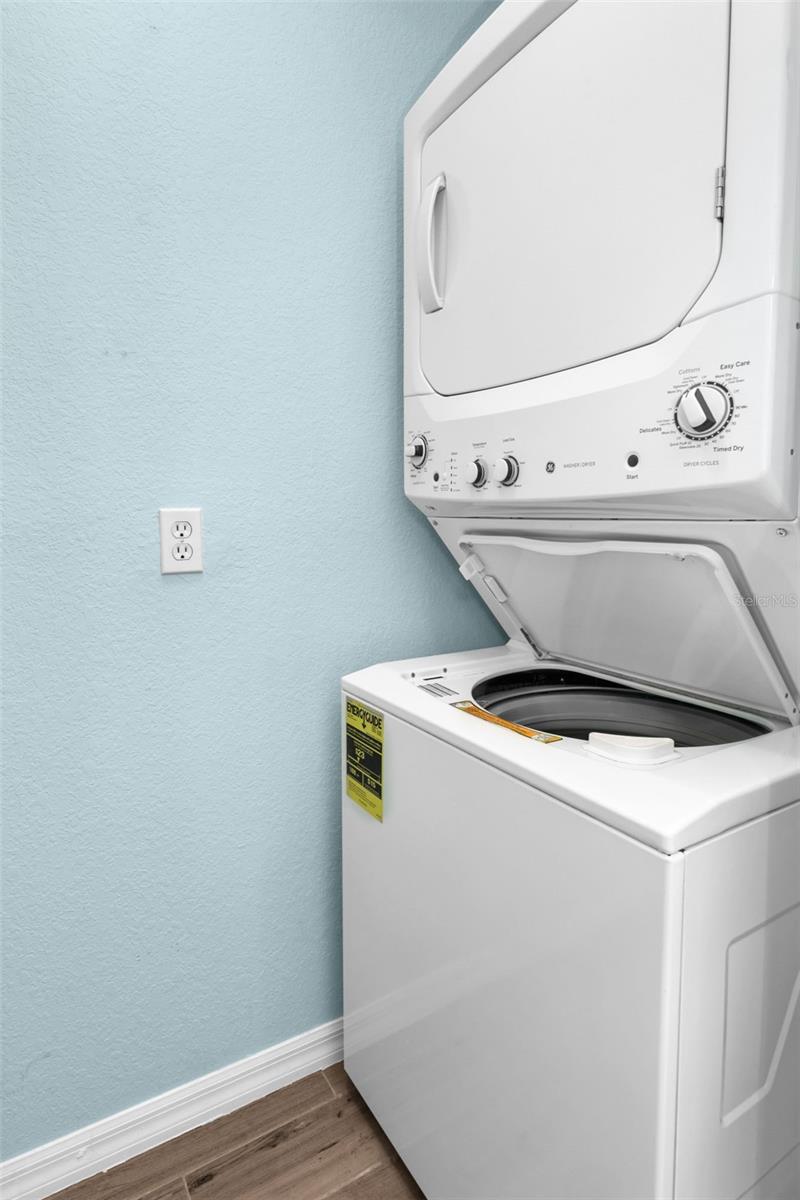 FOUNTAIN COURT BLDG 02 - Residential