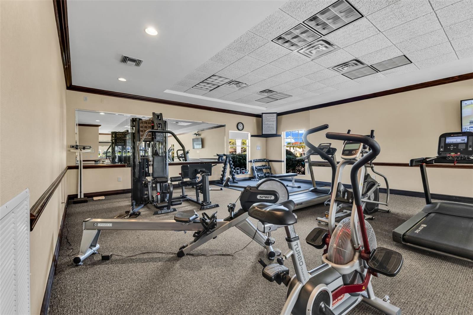 FOUNTAIN COURT BLDG 02 - Residential