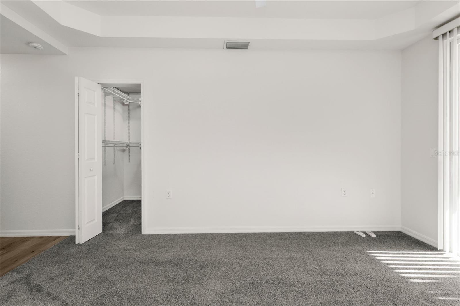 FOUNTAIN COURT BLDG 02 - Residential