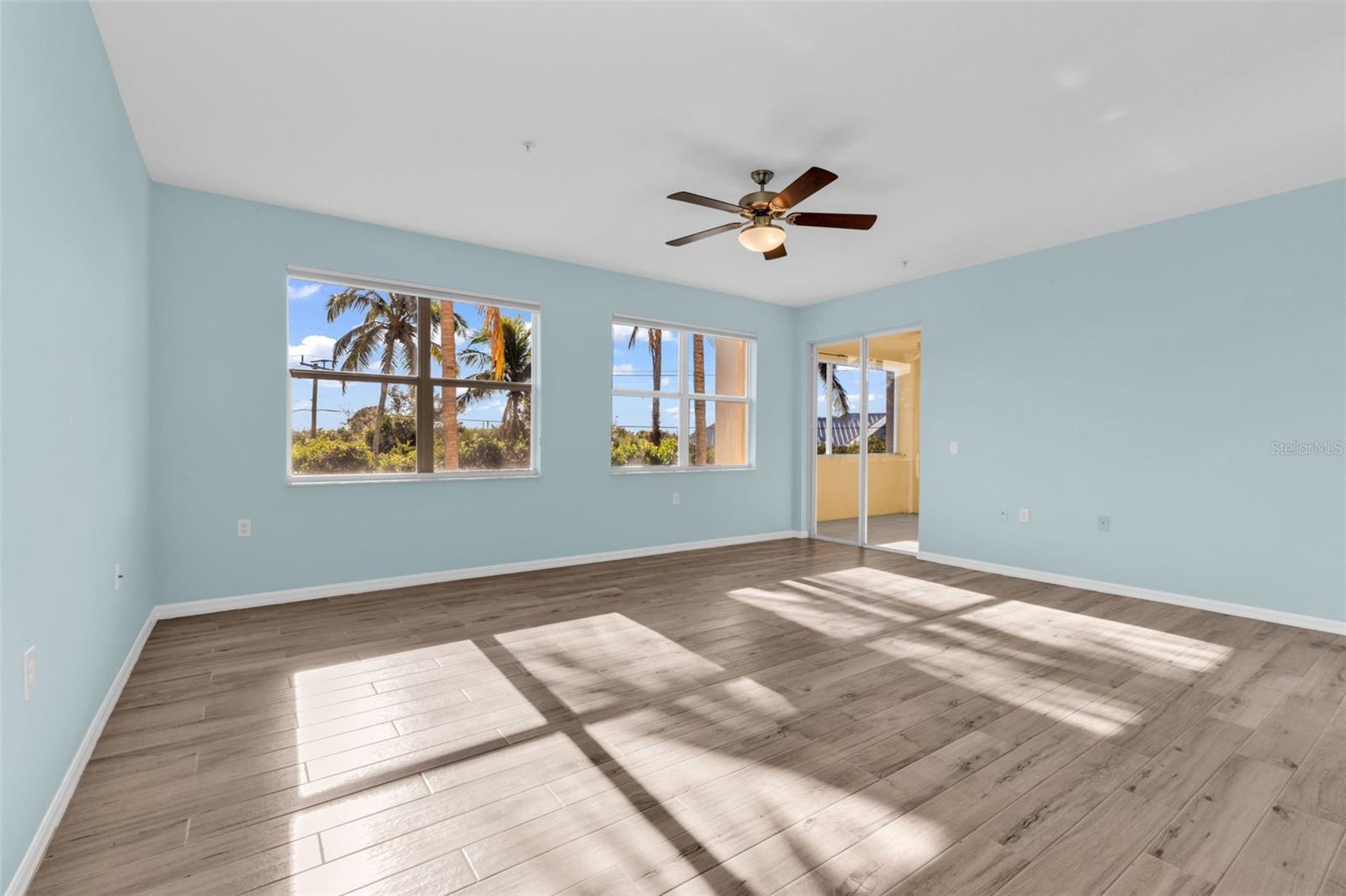 FOUNTAIN COURT BLDG 02 - Residential