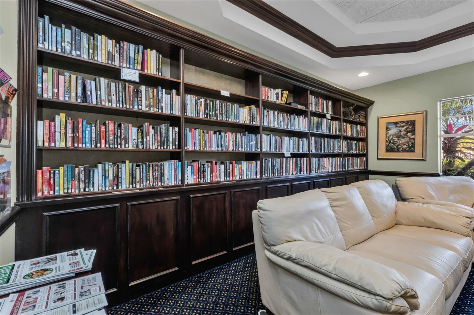 FOUNTAIN COURT BLDG 02 - Residential