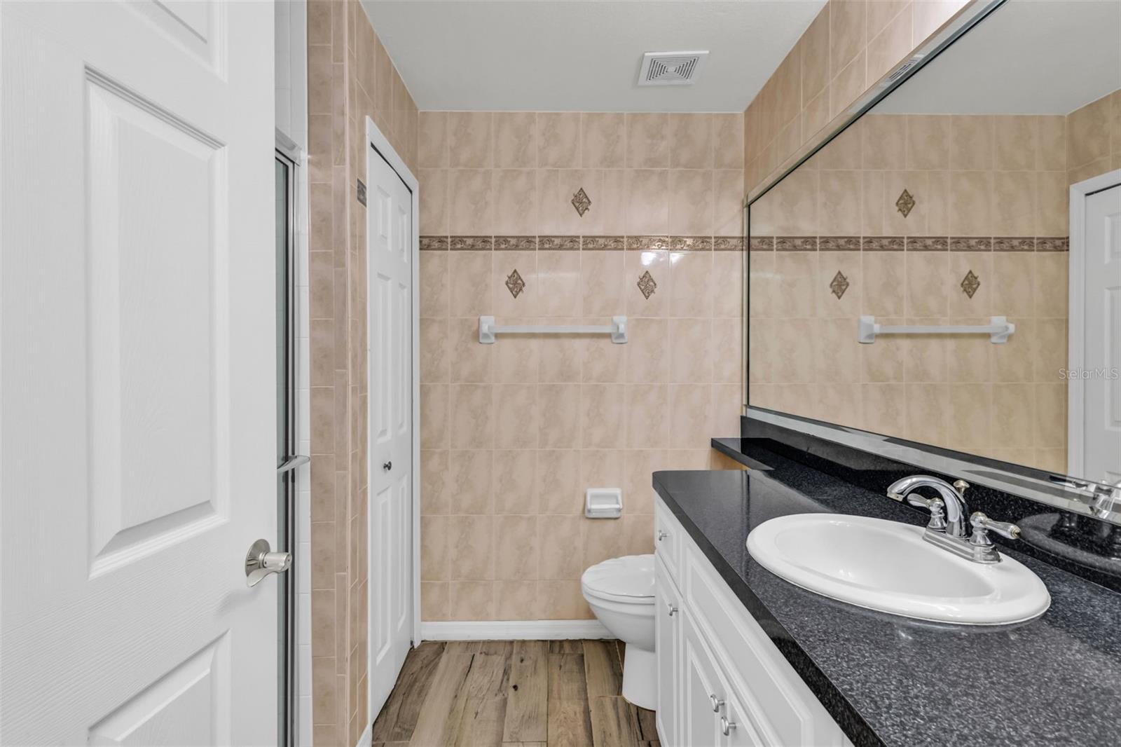 FOUNTAIN COURT BLDG 02 - Residential