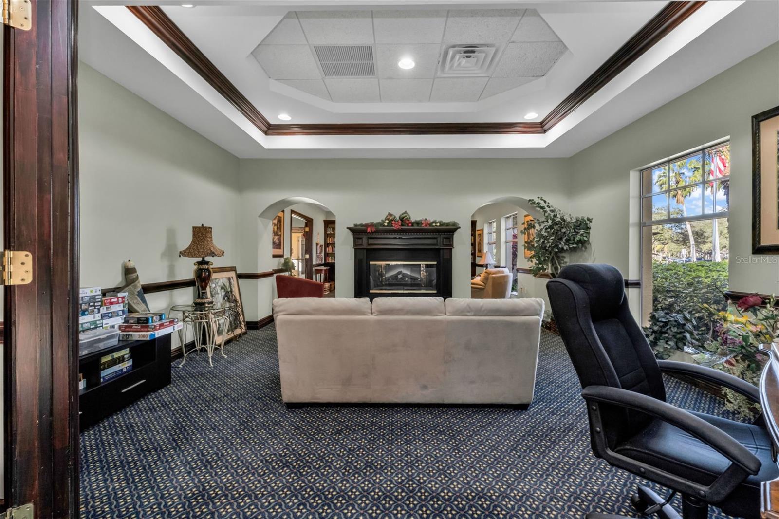 FOUNTAIN COURT BLDG 02 - Residential