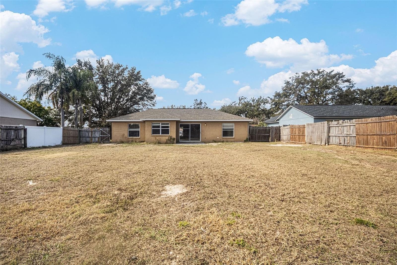 LAKE CRESCENT PINES SUB - Residential