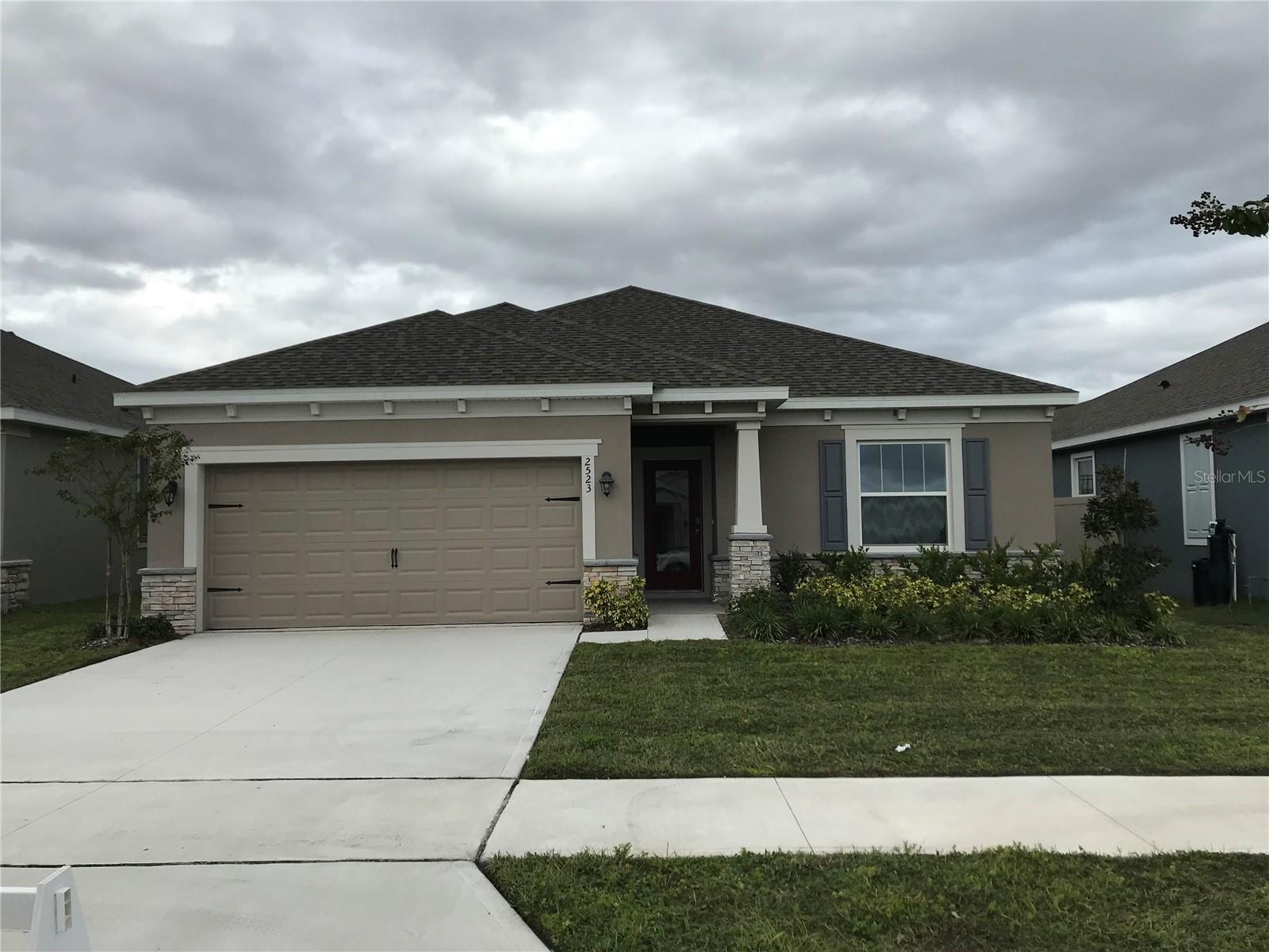 EDEN HILLS - Residential