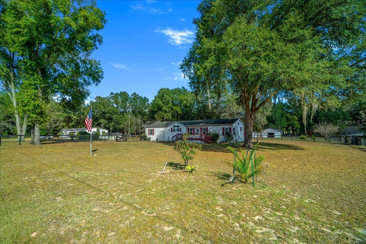 MEADOW BROOK RANCHES - Residential