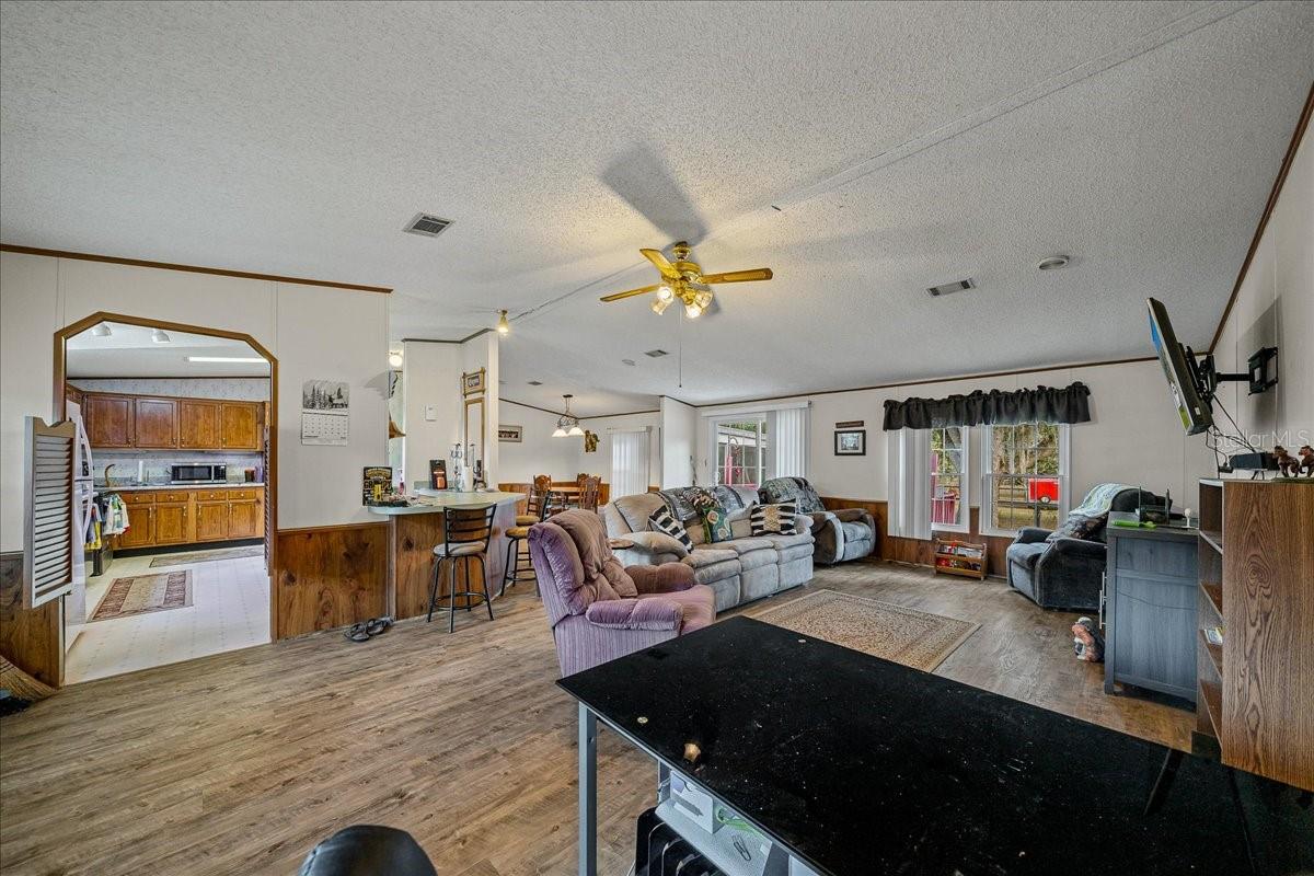 MEADOW BROOK RANCHES - Residential