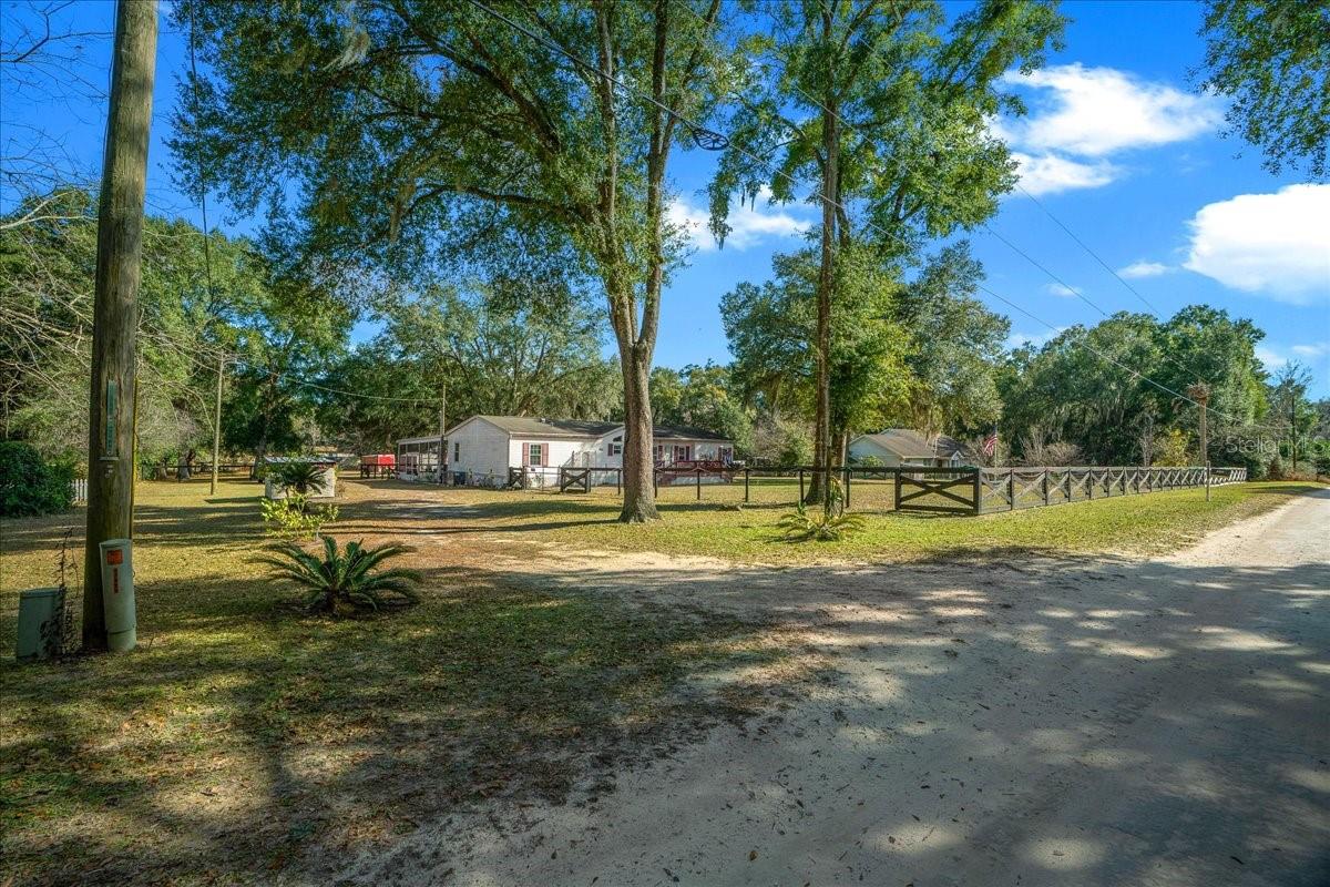 MEADOW BROOK RANCHES - Residential