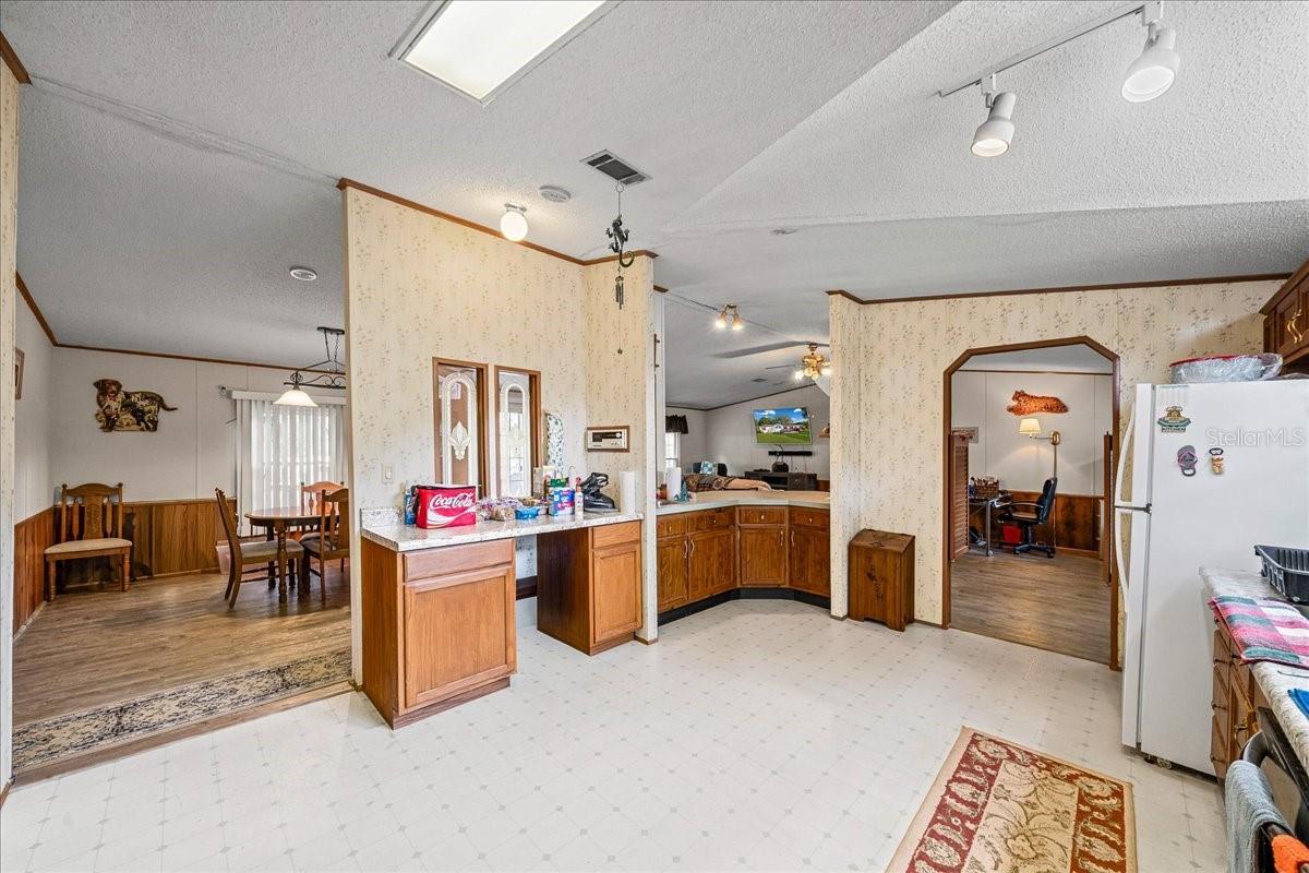 MEADOW BROOK RANCHES - Residential