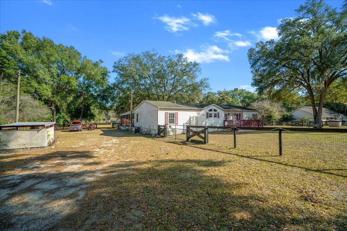 MEADOW BROOK RANCHES - Residential