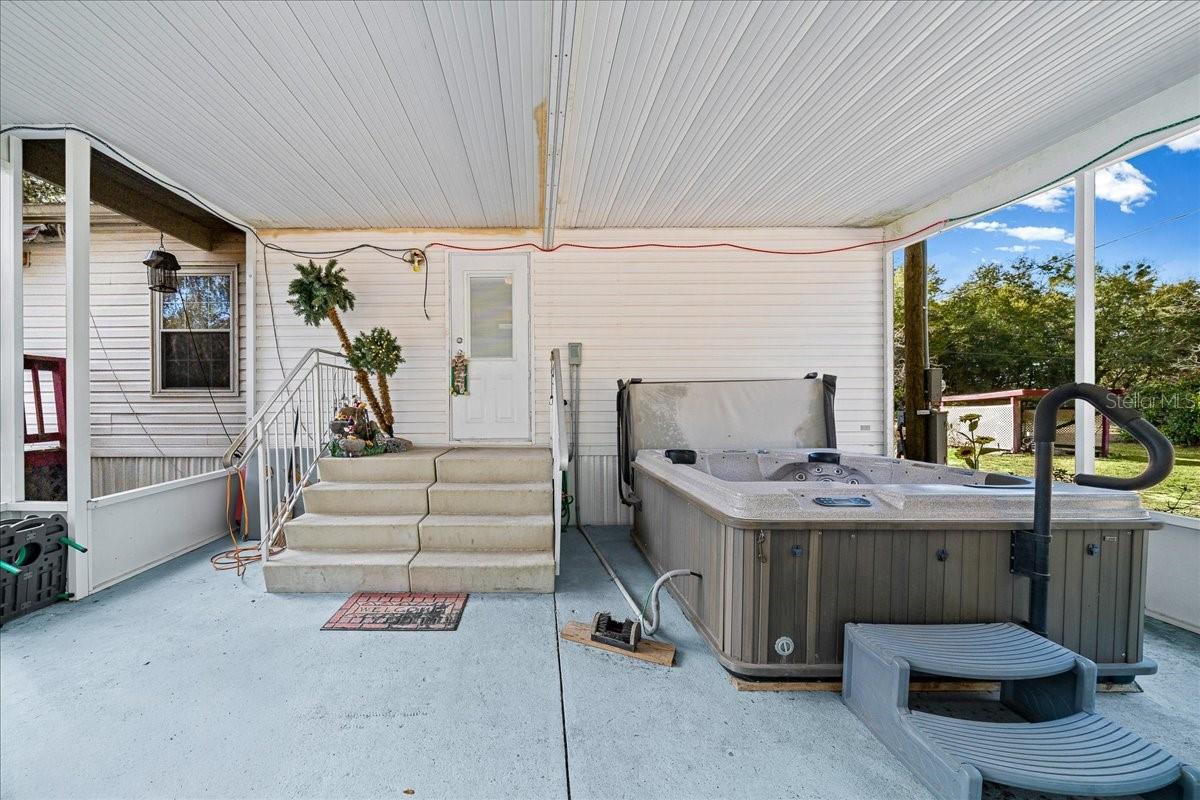 MEADOW BROOK RANCHES - Residential