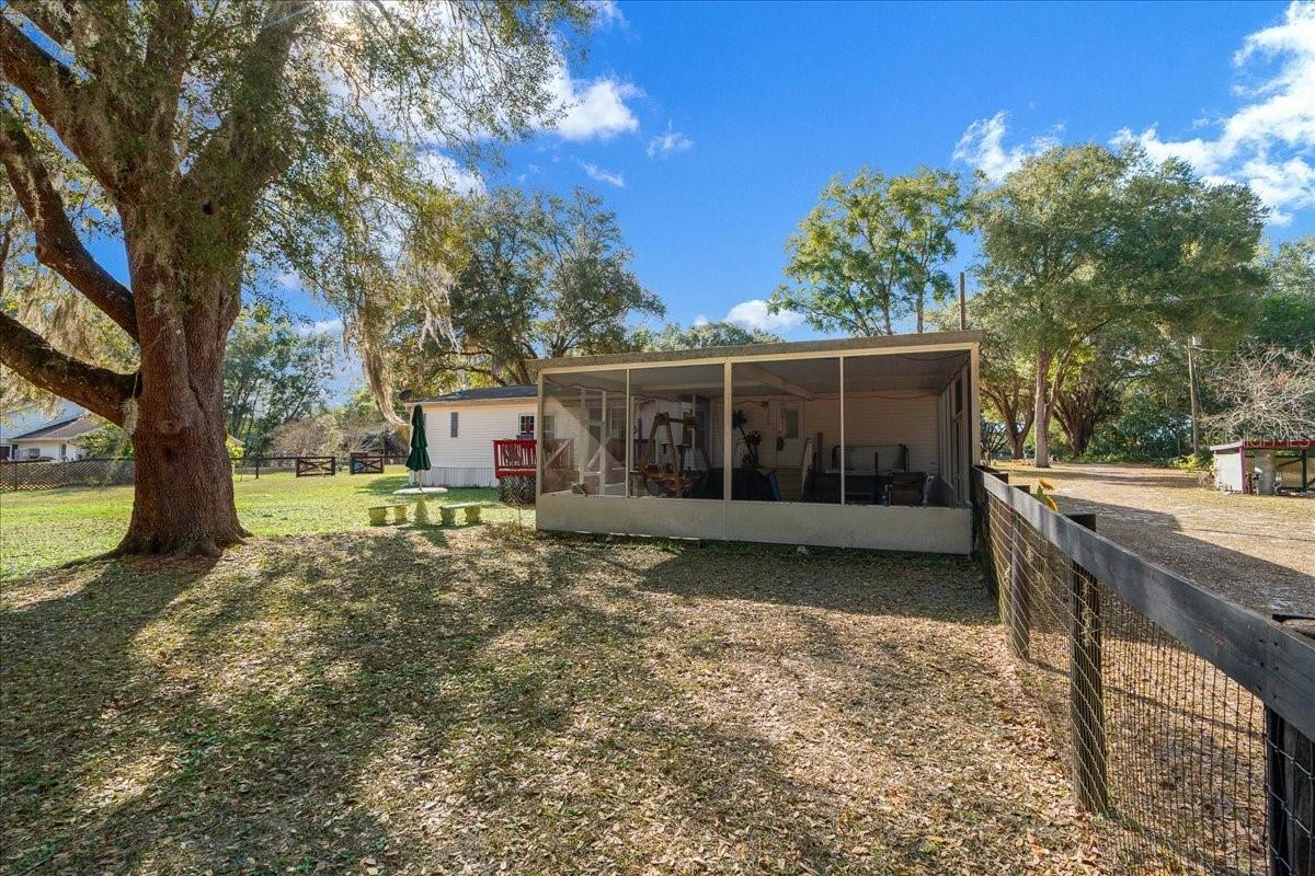 MEADOW BROOK RANCHES - Residential