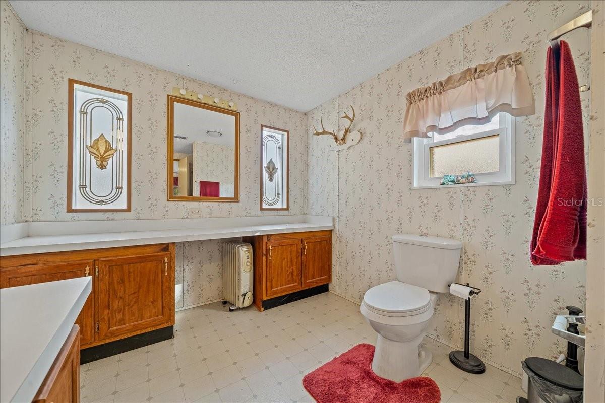 MEADOW BROOK RANCHES - Residential