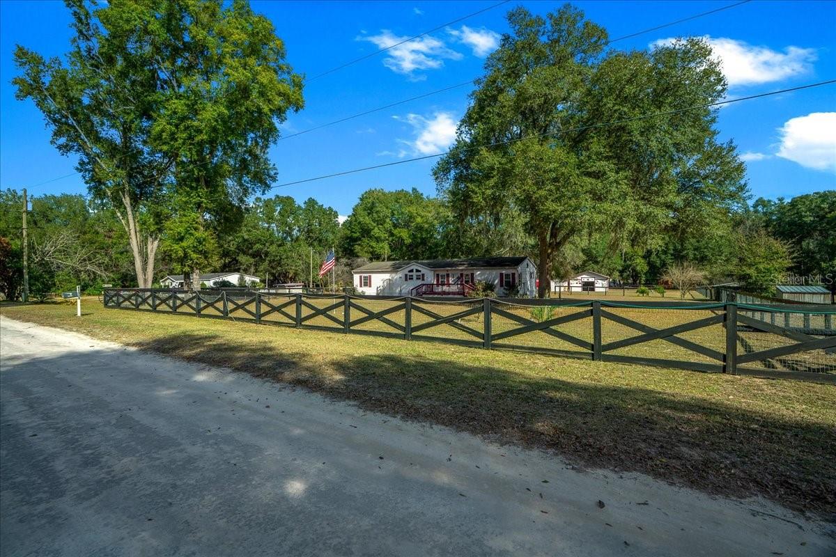 MEADOW BROOK RANCHES - Residential