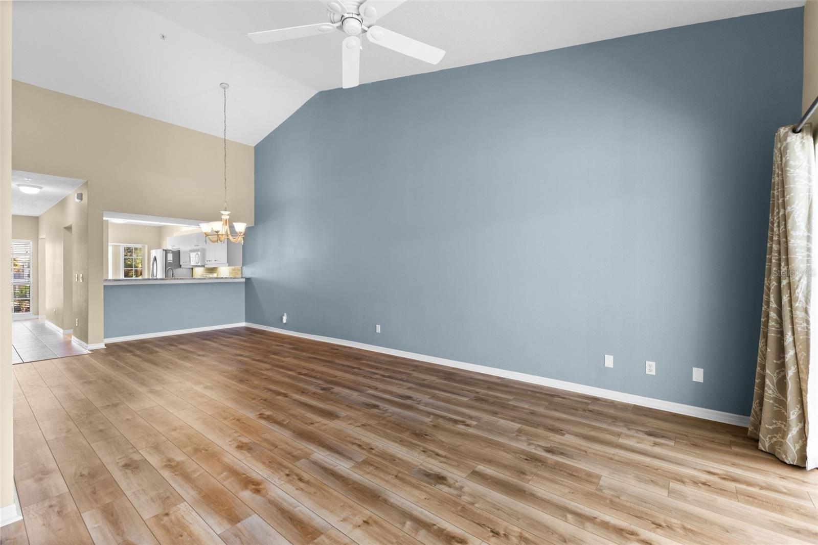 GARDENS VI/WATERSIDE VILLAGE - Residential