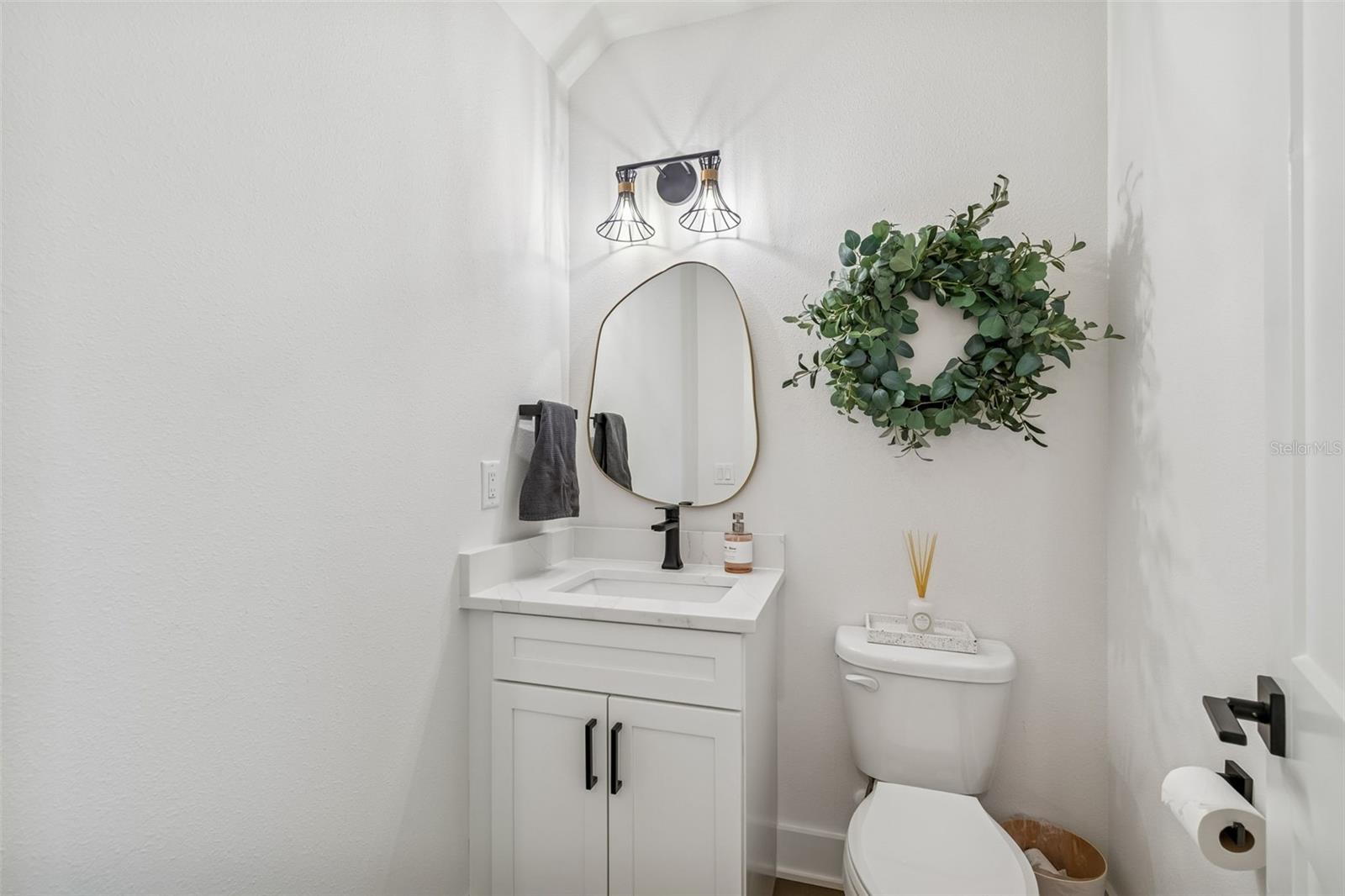 TROPICAL TERRACE UNIT 3 - Residential