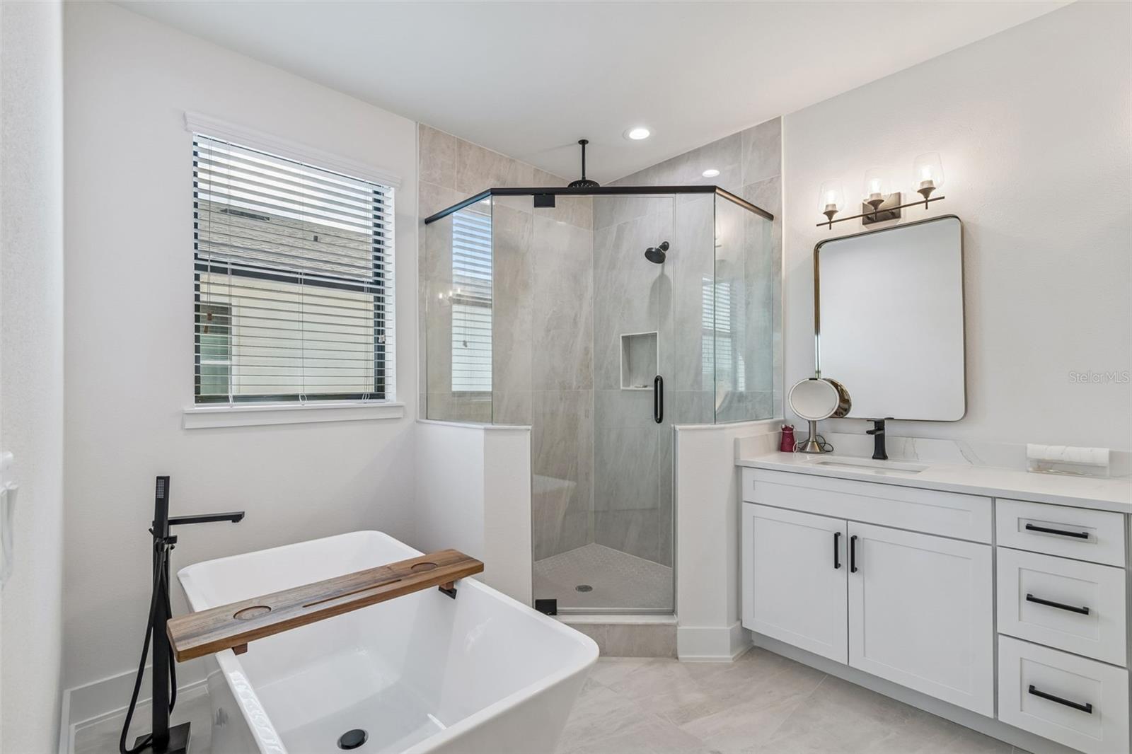 TROPICAL TERRACE UNIT 3 - Residential