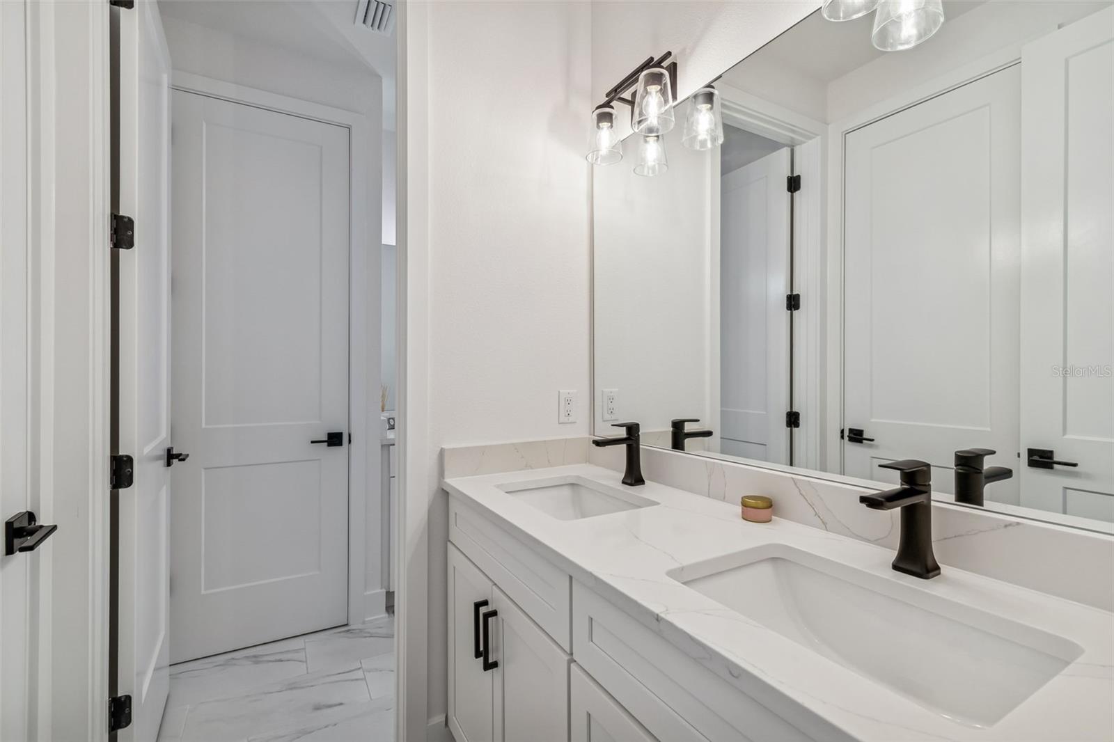 TROPICAL TERRACE UNIT 3 - Residential