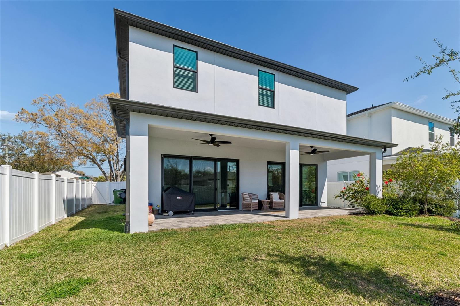 TROPICAL TERRACE UNIT 3 - Residential