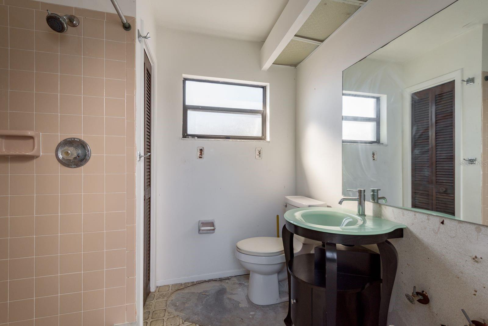 ORCHID LAKE VILLAGE EAST - Residential