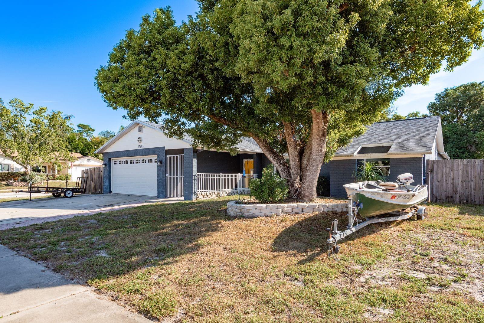 8120 BUTTONBALL LANE