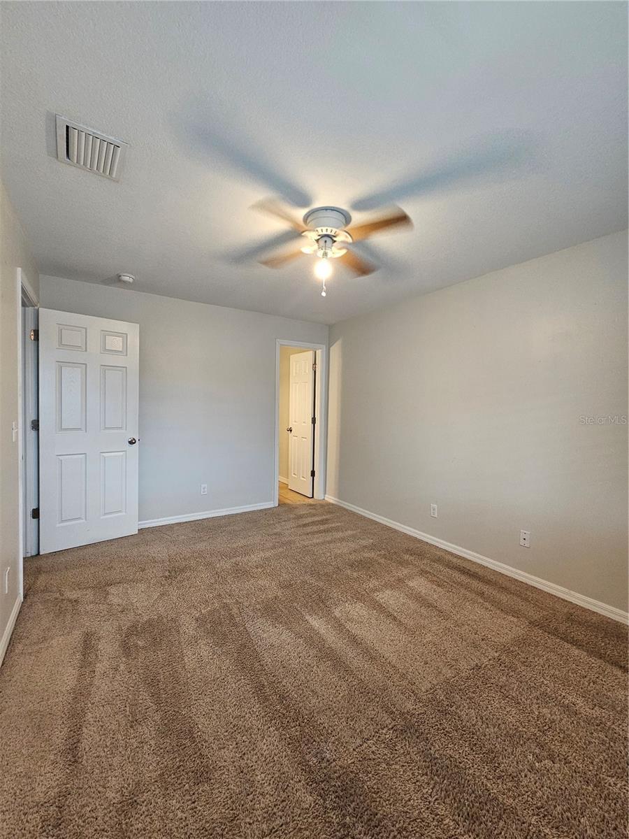 THE HAMPTONS AT BRANDON A CONDO - Residential Lease