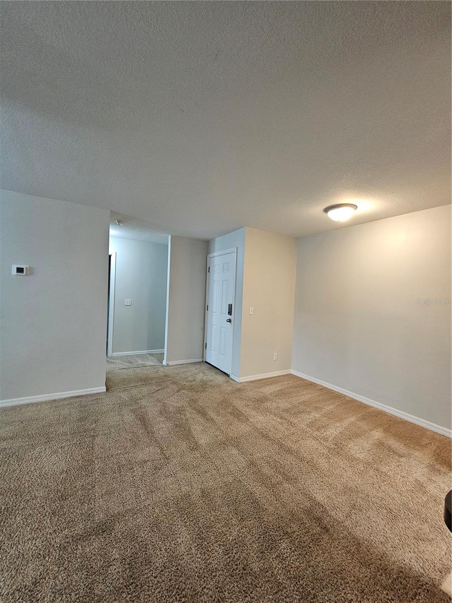 THE HAMPTONS AT BRANDON A CONDO - Residential Lease