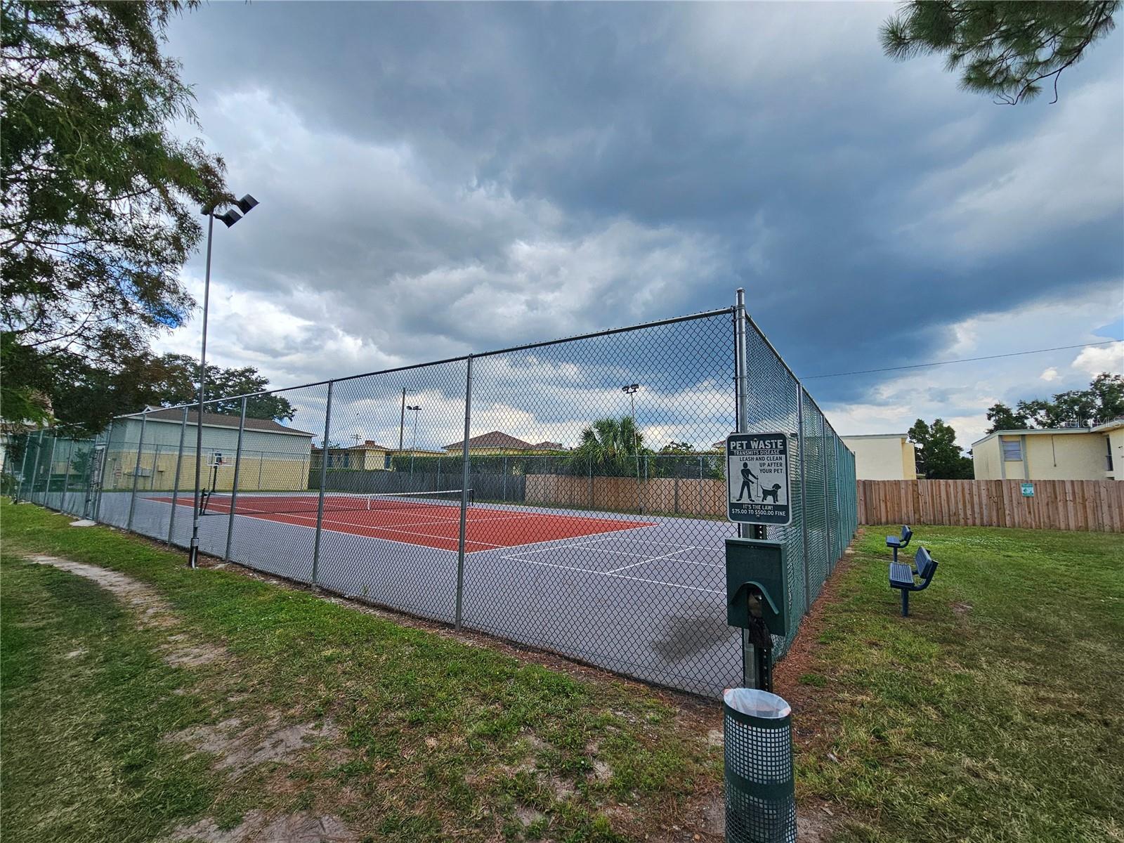 THE HAMPTONS AT BRANDON A CONDO - Residential Lease