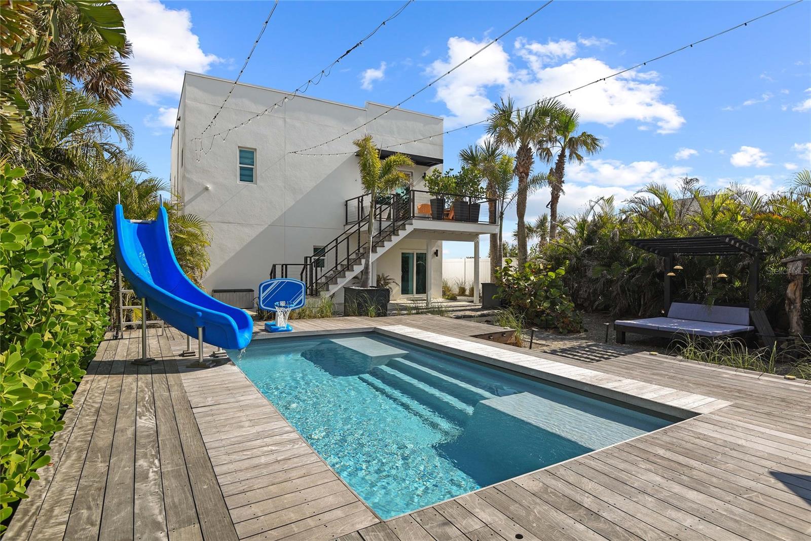 BETHUNE VOLUSIA BEACH - Residential