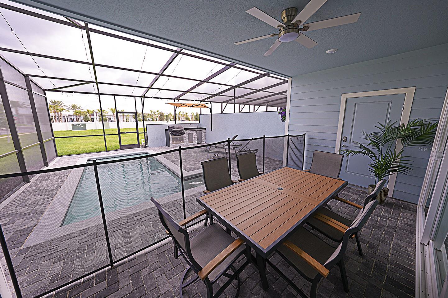 WINDSOR CAY - Residential