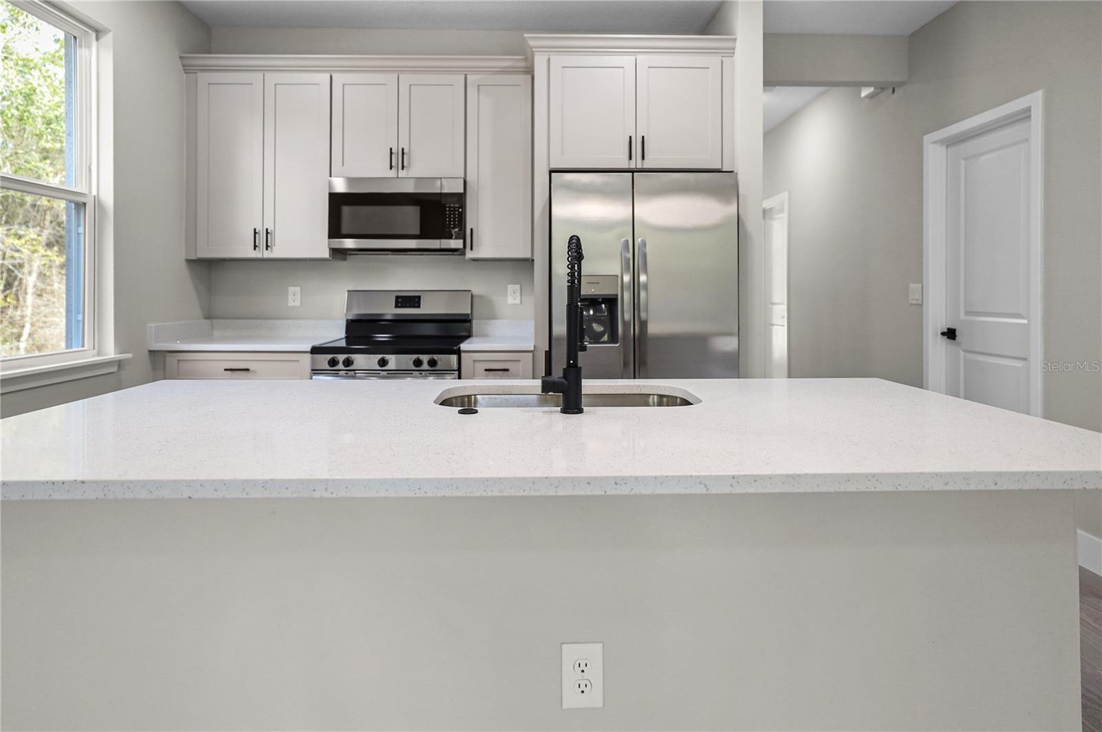 MARION OAKS UN 03 - Residential Income