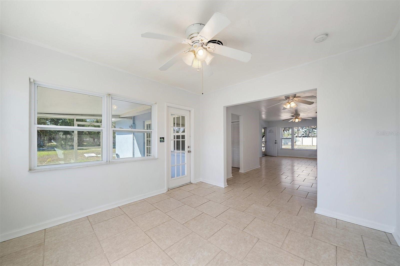 816 TANAGER ROAD, VENICE, FL, 34293 2 816 TANAGER ROAD