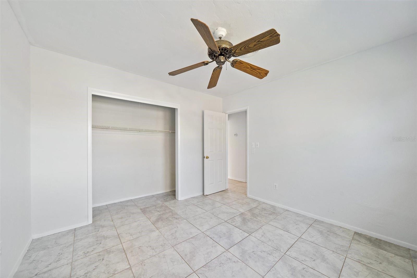 SOUTH VENICE - Residential