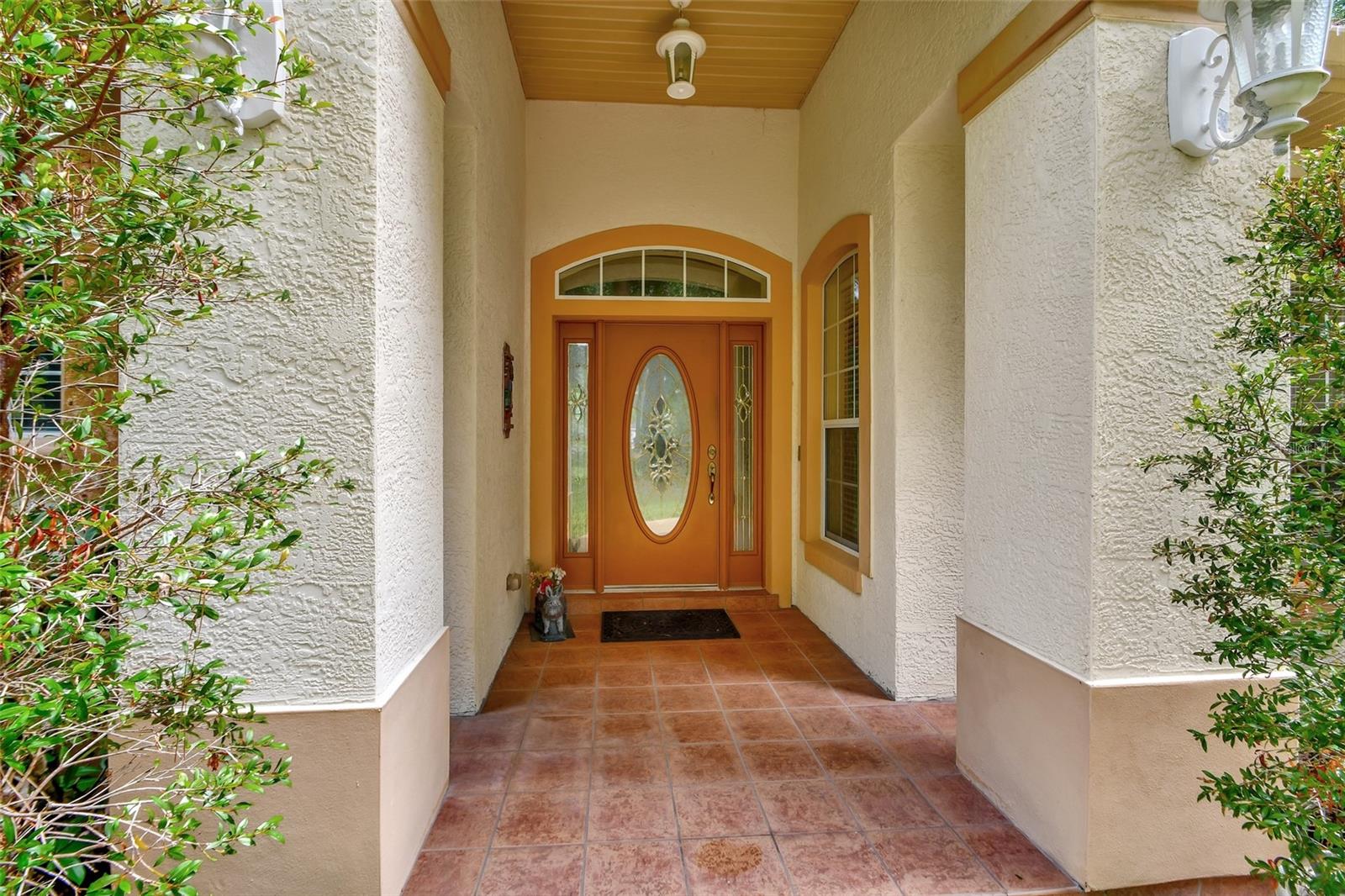 1875 GLENWOOD OAKS LANE