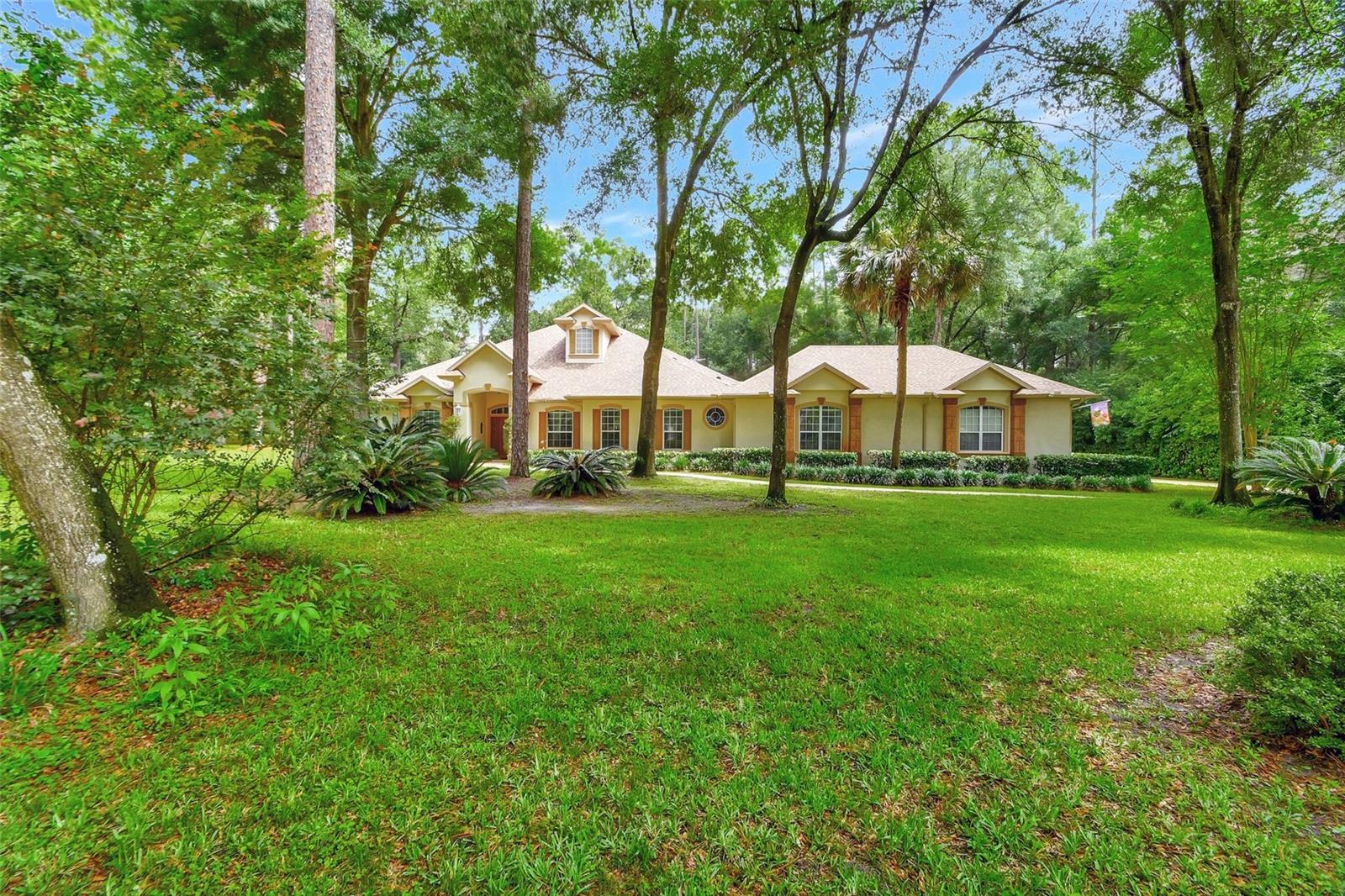 1875 GLENWOOD OAKS LANE