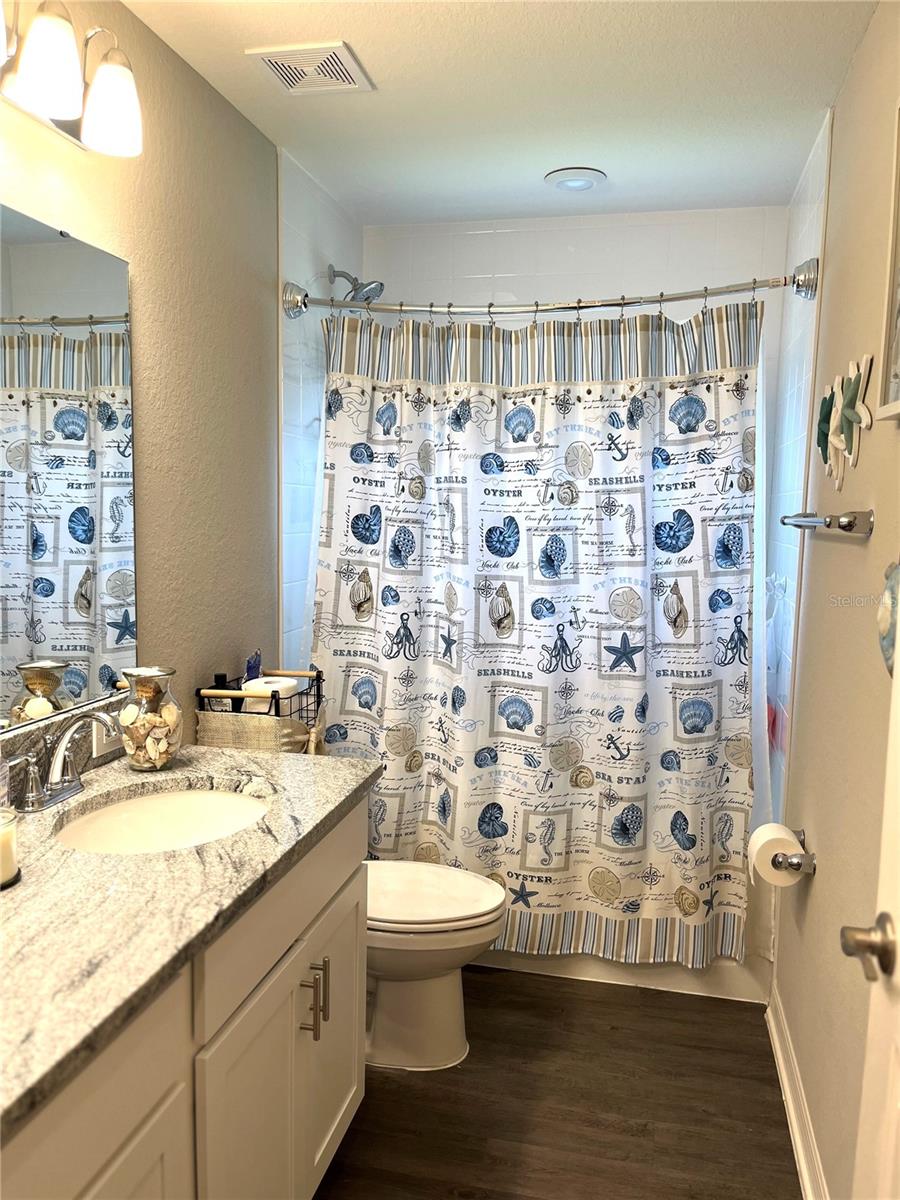 ENCLAVE/LK MYRTLE - Residential